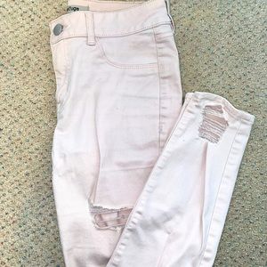Light pink jeans with rips in front- size 6